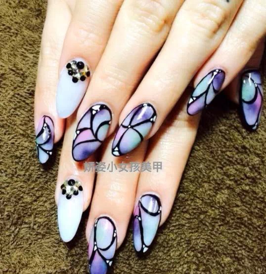 美甲师行业发展趋势如何?