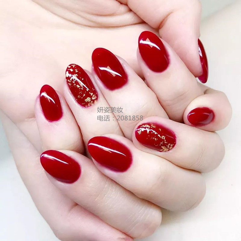 冬天美甲，显白才是正经事！