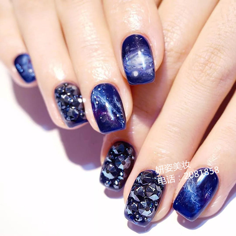 1超火爆的星月美甲，到底长什么样？